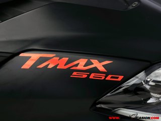 YAMAHA T-MAX 560 -APTA A2-