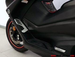 YAMAHA T-MAX 560 -APTA A2-