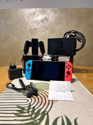 Nintendo Switch V2 Completa - Scatola + Scontrino