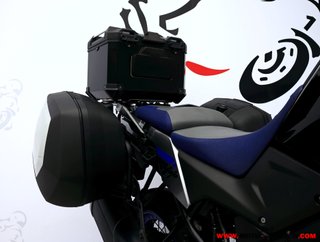 SUZUKI V-STROM 1050 XT