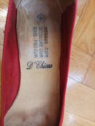 Zapatos salón D'Chicas rojos