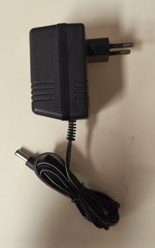 Alimentatore Valex 12V 300mA 230V-50Hz
