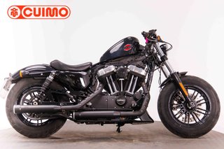 HARLEY DAVIDSON SPORTSTER FORTY EIGHT