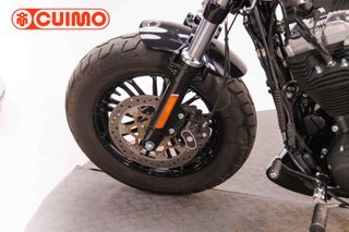 HARLEY DAVIDSON SPORTSTER FORTY EIGHT