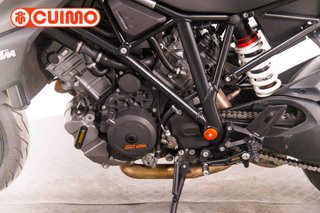 KTM 1290 SUPER DUKE R