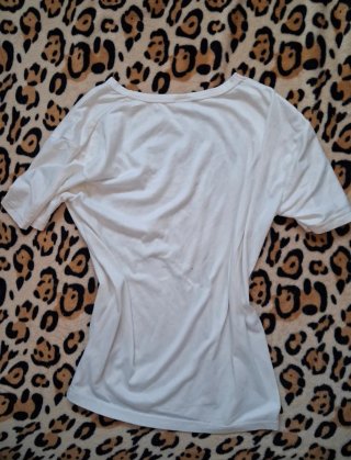 Camiseta Space gráfica morada Talla M