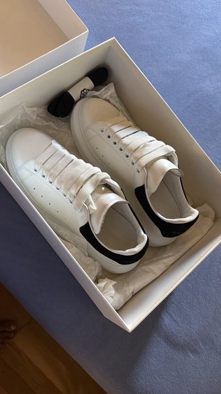 Alexander McQueen Zapatillas Blancas y Negras