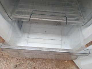 Congelador vertical Teka con cajones