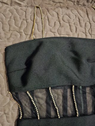 Vestido bandage negro con pedrería