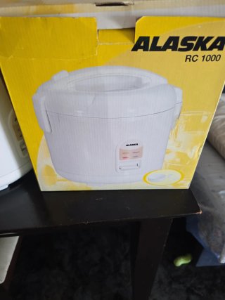 Olla Eléctrica Alaska 2L