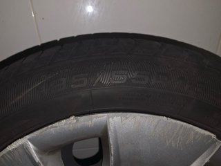 Llantas 16 con tapacubos BMW