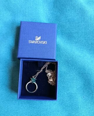 Collar "Swarovski" Sin usar