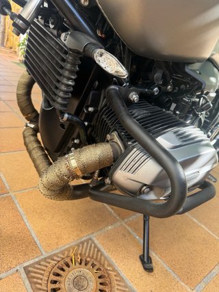 BMW RnineT 1200 Scrambler Marrón/Gris