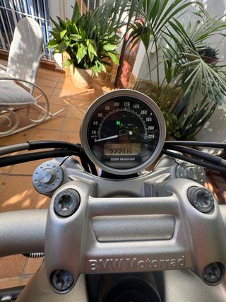 BMW RnineT 1200 Scrambler Marrón/Gris