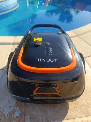 Robot Limpiafondos Wybot Piscina