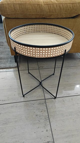 Mesa auxiliar plegable desmontable