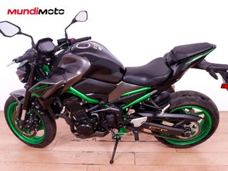 KAWASAKI Z 900