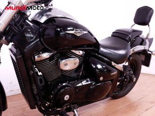 SUZUKI INTRUDER M 800
