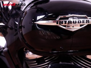 SUZUKI INTRUDER M 800