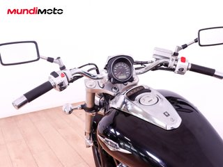 SUZUKI INTRUDER M 800