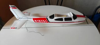 Avión RC Robbe Cessna 182 RTF - A estrenar!