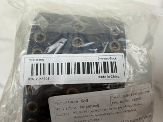 Cinturón Ancho de Cuero Sintético Negro con Ojales