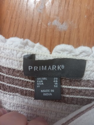 Due vestiti e una gonna in denim. Tutto per 2 euro
