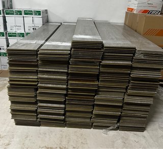 Suelo laminado C5 gris