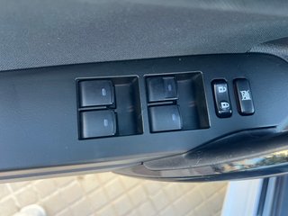 Toyota Auris HYBRID 1.8 136CV 110.000KM 2019