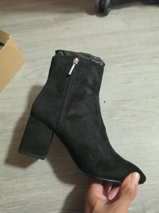 Botines Zara Tacón Bloque Negro