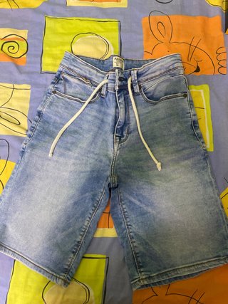 Pantalón corto vaquero Pull&Bear