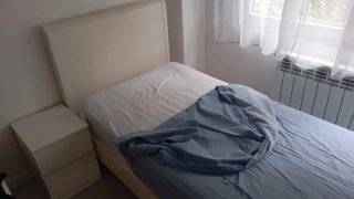 Cama, somier y mesita de noche. RECOGIDA SANTIAGO