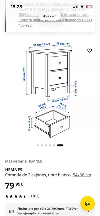Mesa de noche blanca con tiradores decorativos