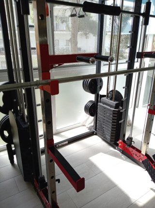 Rack de musculación ,Mancuernas y Barras