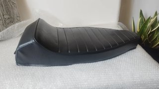 Banco Vespa Preto