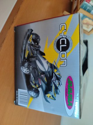 Coche teledirigido Cyclon Buggy 1:16