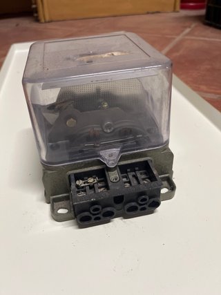 Contador de luz AEG Monofásico