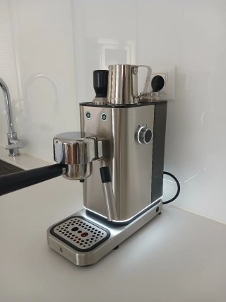 Cafetera Lumero Espresso WMF.