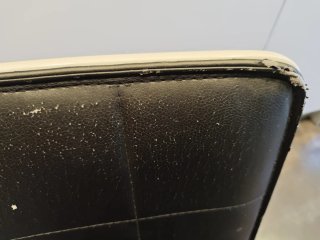 Juego de 4 sillas de cocina blancas y negras