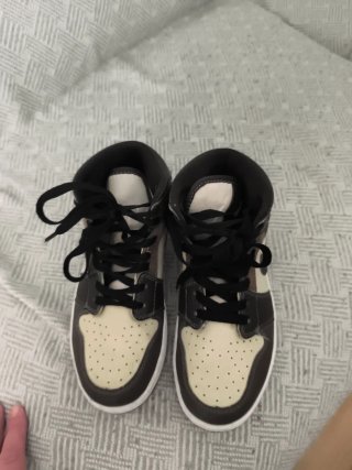 Nike Jordan niño marrones y beige talla 36