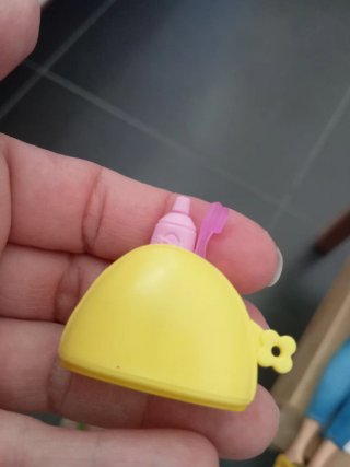 Barbie Curvy con Accesorios. Daisy Dreamhouse