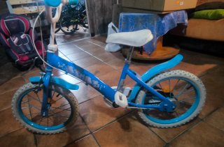 Bicicleta niña Frozen azul