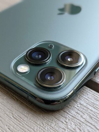 iPhone 11 Pro Max Verde Noche 64GB