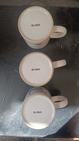 Tazas de cerámica con viñetas de Forges