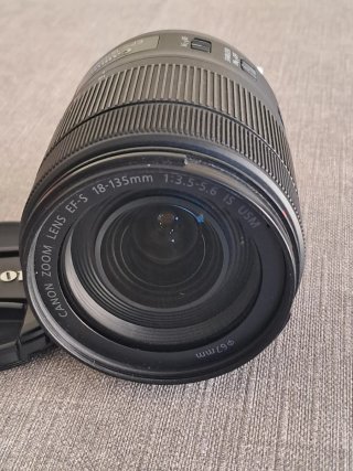 Objetivo Canon EF-S 18-135mm NANO USM