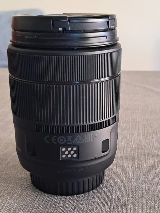 Objetivo Canon EF-S 18-135mm NANO USM