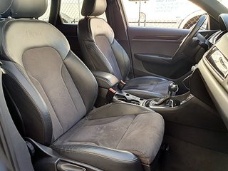 Audi Q3 SLine, AUT, Xenon, 19",Navi, Bose,Piel Alc
