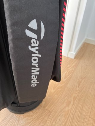 Bolsa de Golf TaylorMade Negra y Roja