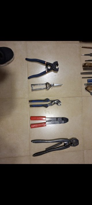 Lote de herramientas para electricidad y cableado