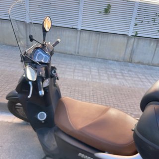 Kymco People Scooter Casi Nueva